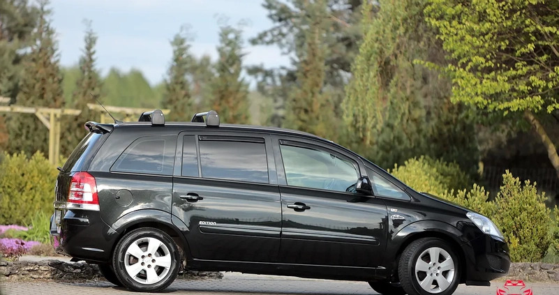 Opel Zafira cena 23999 przebieg: 186000, rok produkcji 2012 z Pińczów małe 704